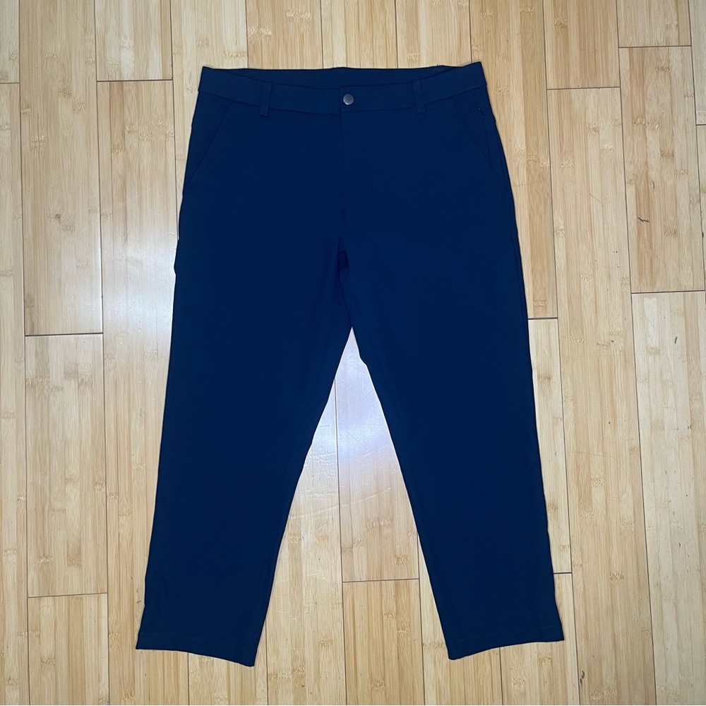 Lululemon Mens Size 34x28 ABC Commission Dark Blue Pants Regular Fit